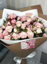 Букет цветов из:  Розы в Самарском